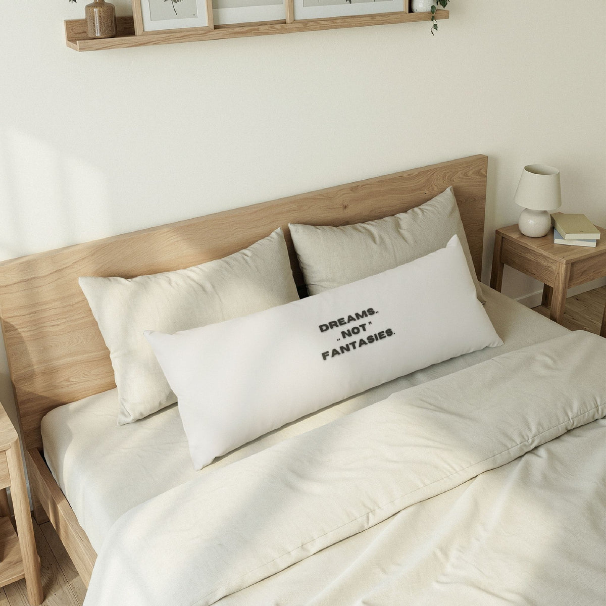 Neutopia Vie Pillow